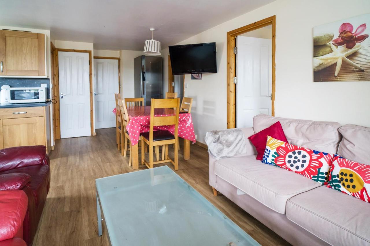 The Pine Lodge Aberystwyth Esterno foto